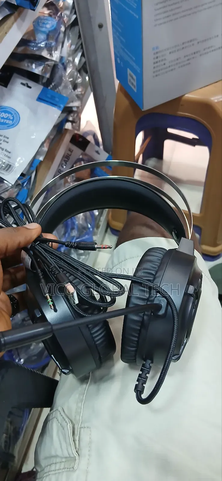 Gaming Headset With Usb/Aux Pin