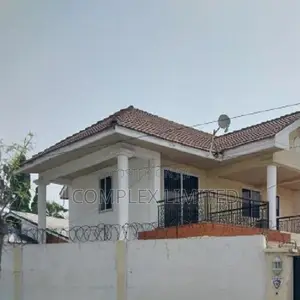 4bdrm Townhouse/Terrace in Lincoln School Area for sale