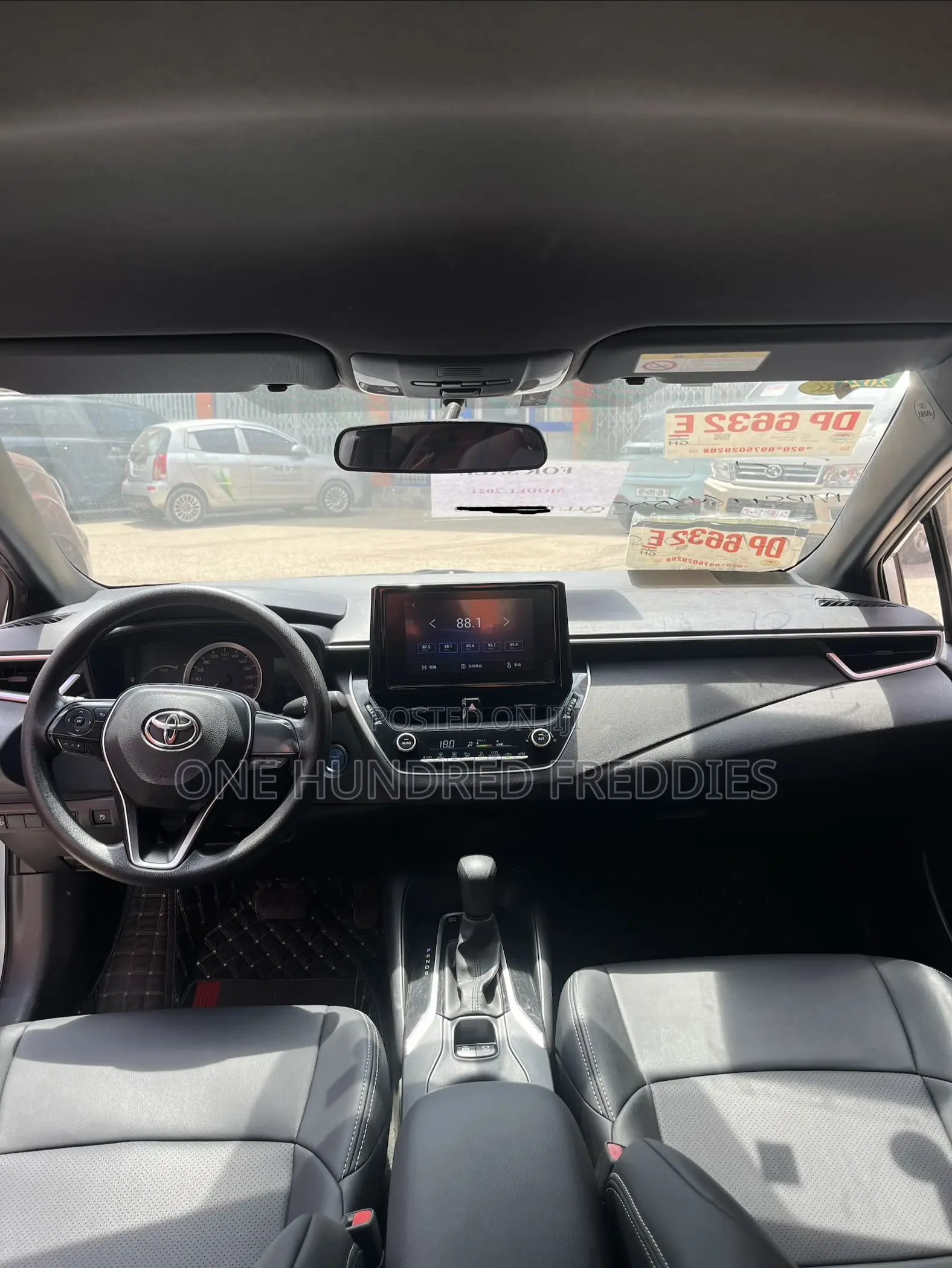 Toyota Corolla 2021 Silver