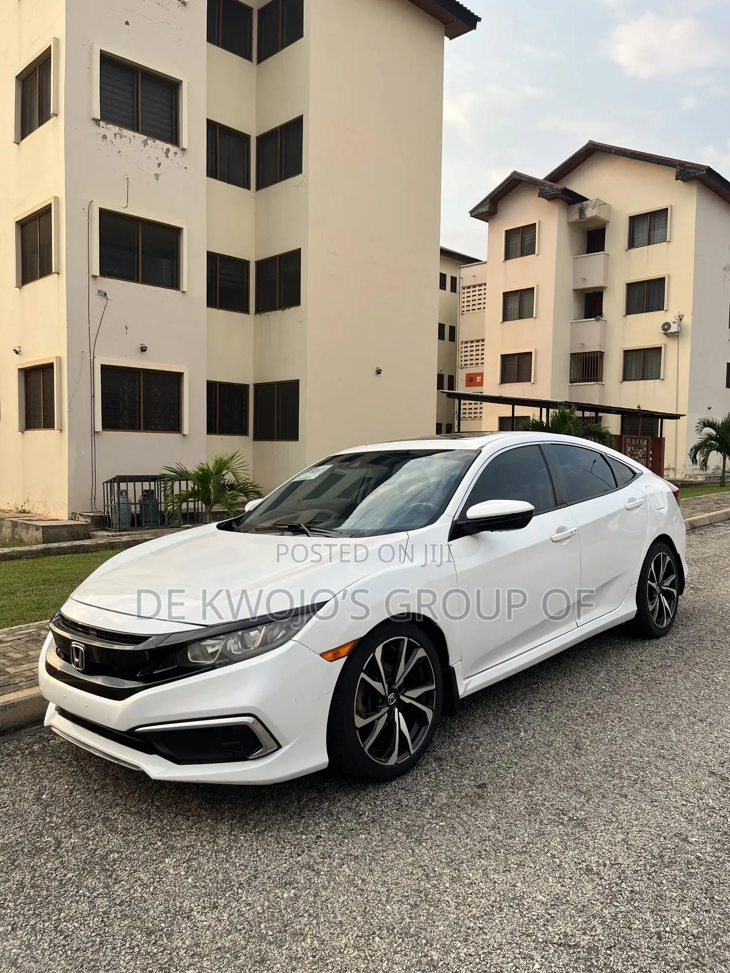 Honda Civic EX Sedan 2019 White