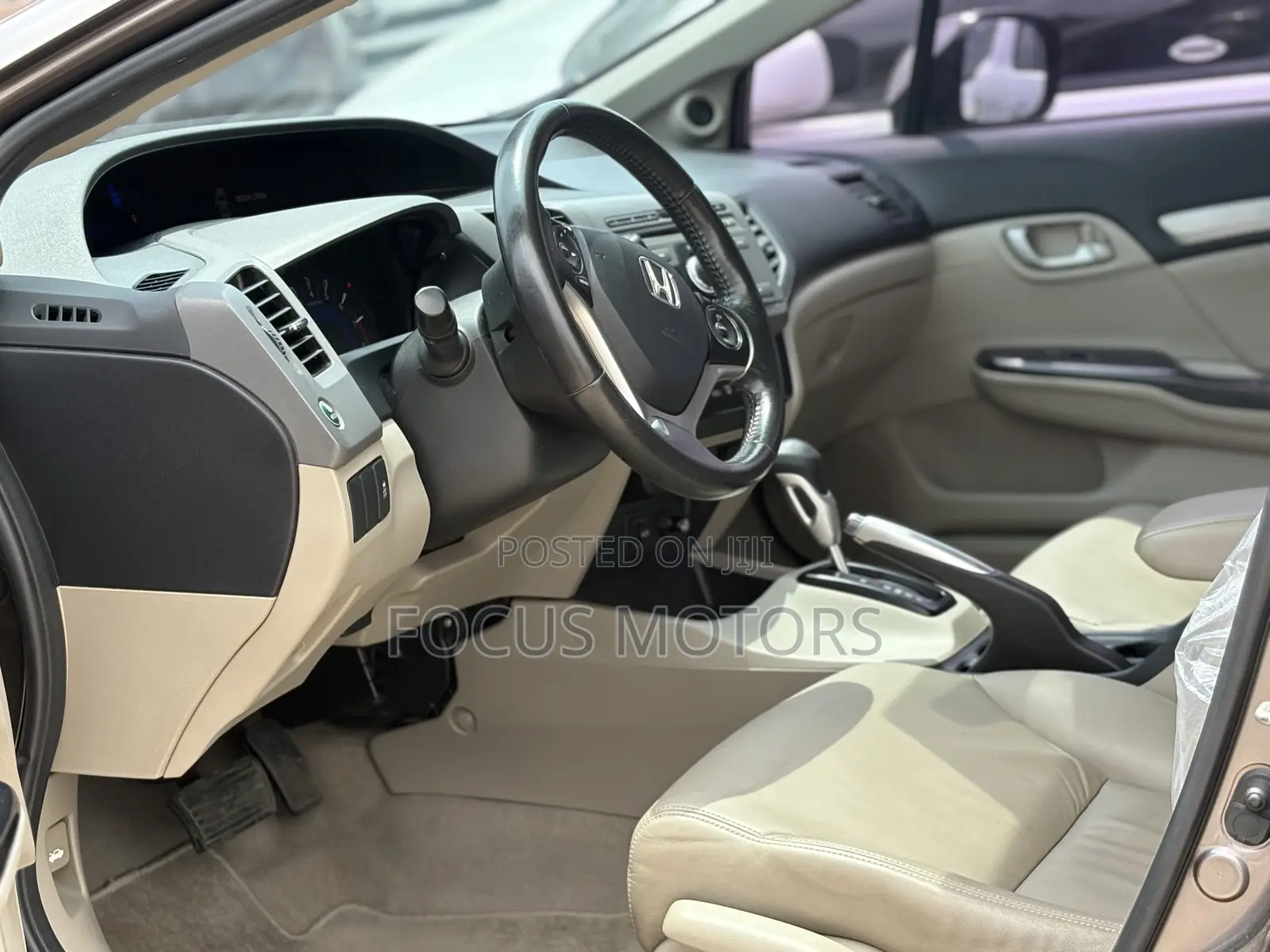 Honda Civic EX-L 2dr Coupe (1.8L 4cyl CVT) 2014 Gold