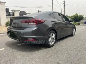 Hyundai Elantra 2020 Black