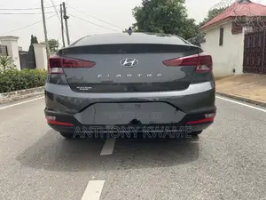 Hyundai Elantra 2020 Black