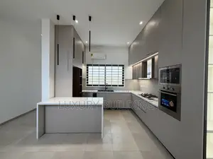 4bdrm House in Comm.20, Baatsona Total for sale