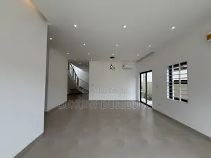 4bdrm House in Comm.20, Baatsona Total for sale