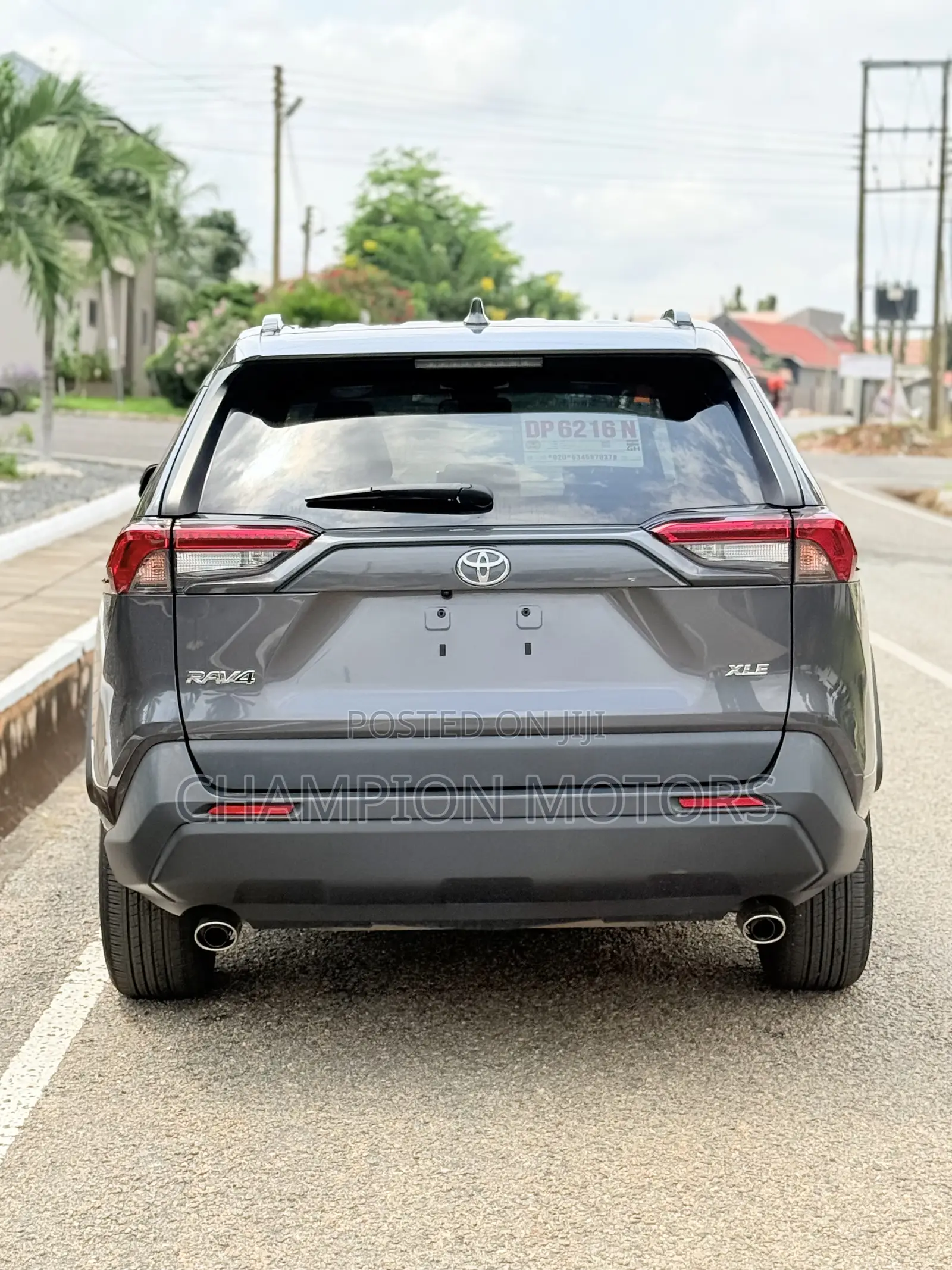Toyota RAV4 2023 Silver