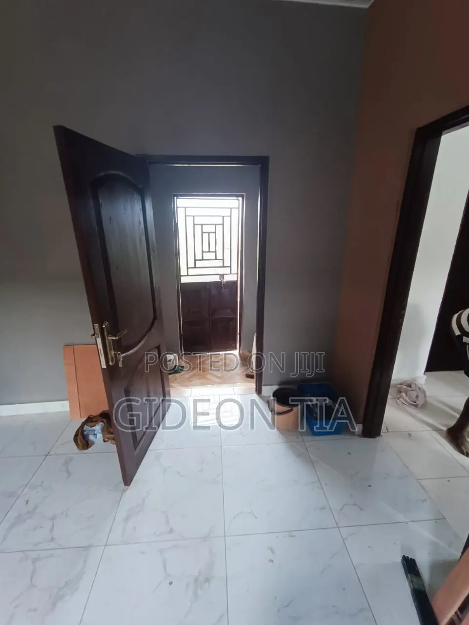 Chamber And Hall For Rent.