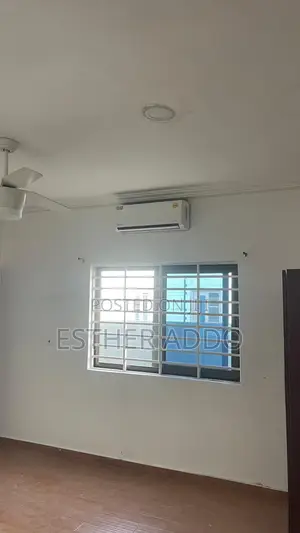 3bdrm House in Lake Side Estate for rent