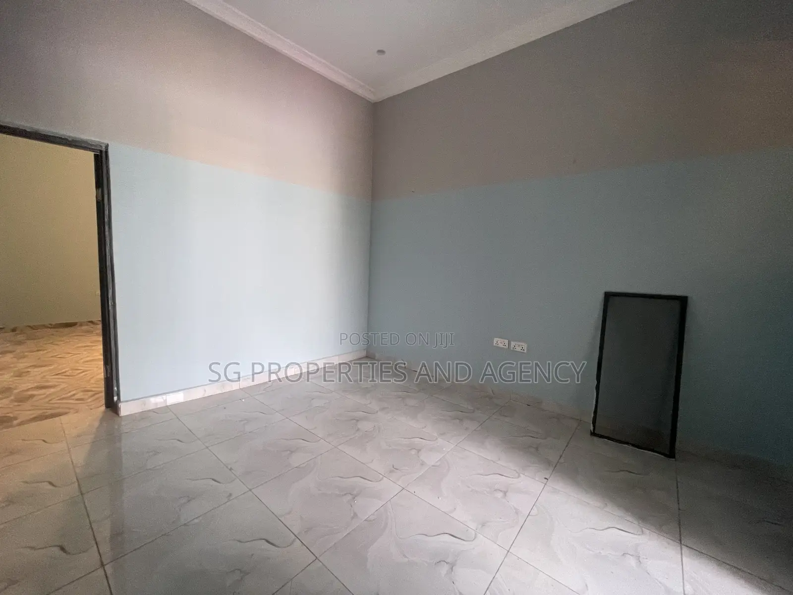 1bdrm Apartment in Adjei Kojo, Sakumono for rent