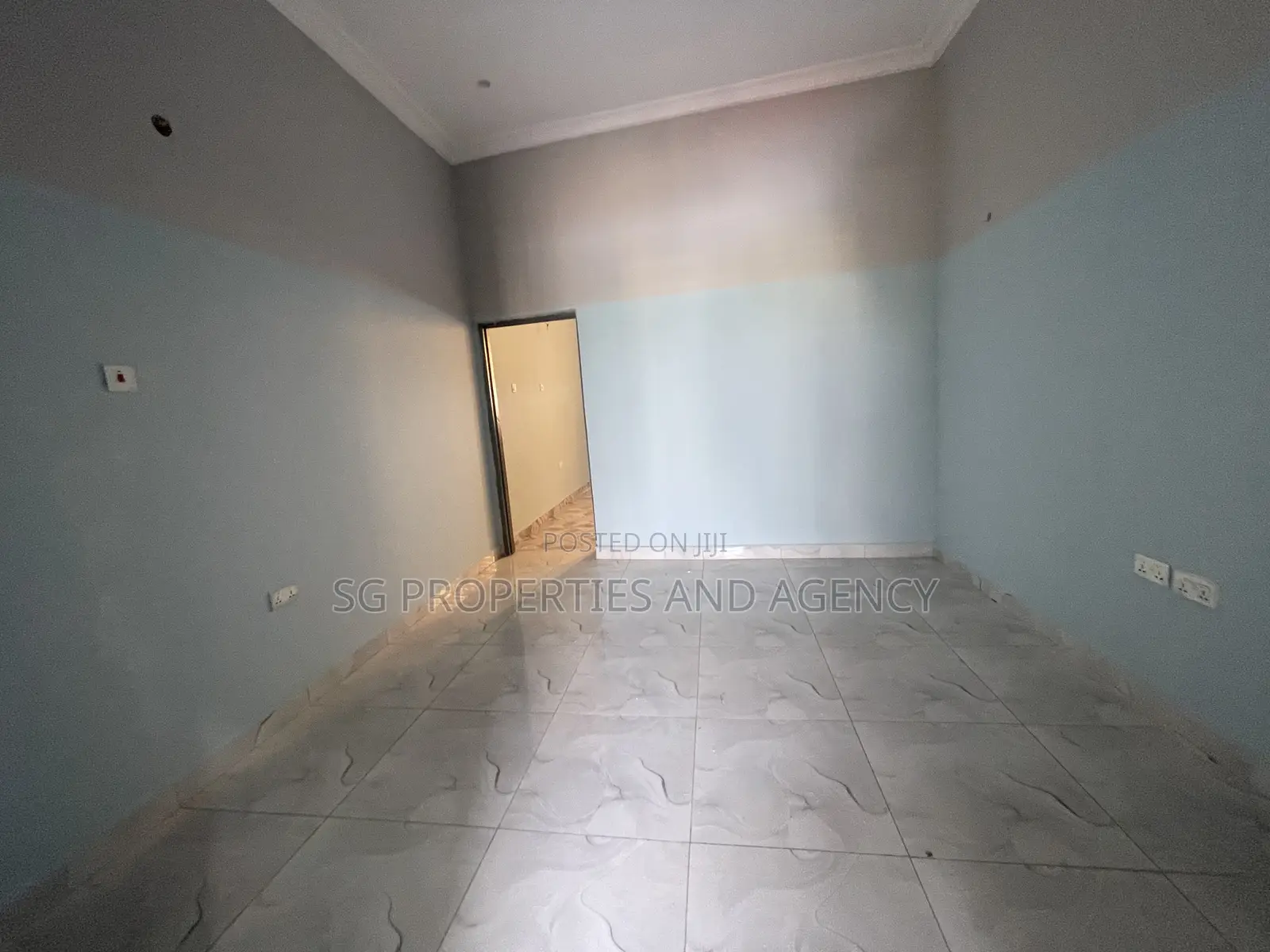 1bdrm Apartment in Adjei Kojo, Sakumono for rent