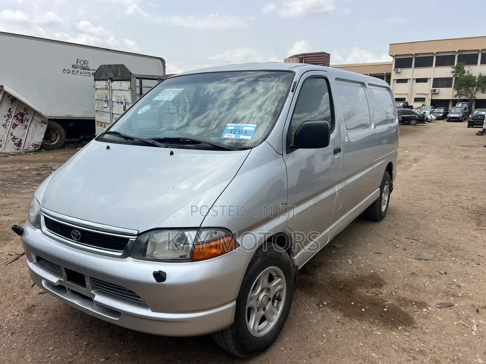 Toyota HiAce 2005 Silver