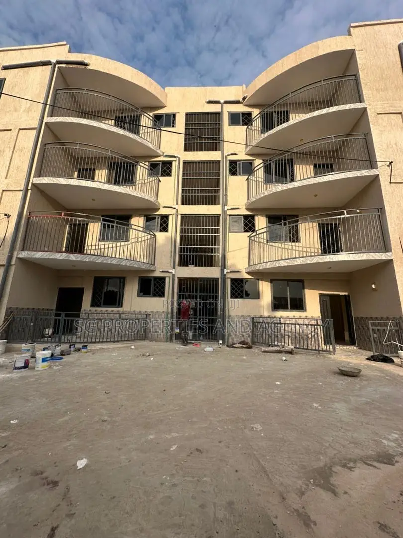 1bdrm Apartment in Adjei Kojo, Community 25 for rent