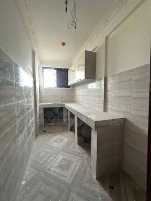 1bdrm Apartment in Adjei Kojo, Community 25 for rent