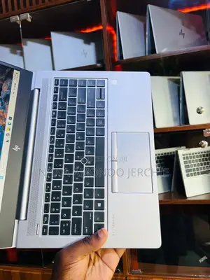 Laptop HP EliteBook 745 G6 8GB Intel Core i5 SSD 256GB