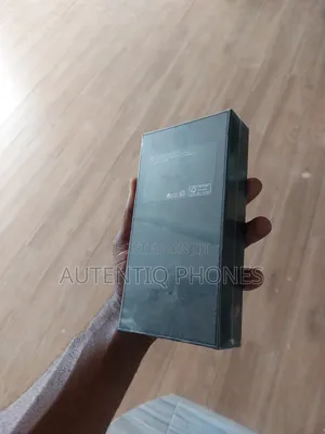 New Samsung Galaxy S21 Ultra 5G 128 GB Black