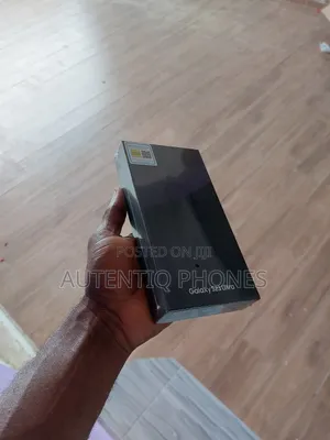 New Samsung Galaxy S23 Ultra 256 GB Black