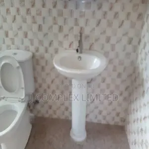 1bdrm Apartment in Osu Ako-Adjei for rent