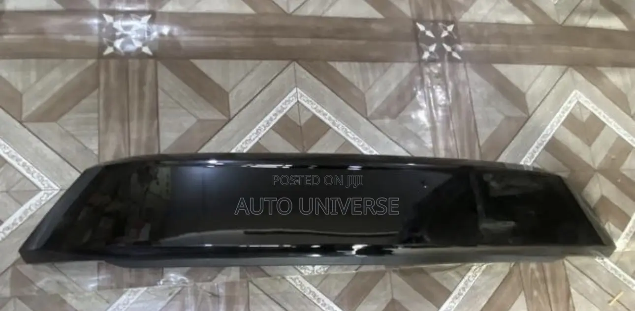 Toyota Yaris Ia Middle Grille Available