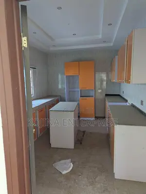 4bdrm House in Kronum Angel Adonko, Kumasi Metropolitan for sale