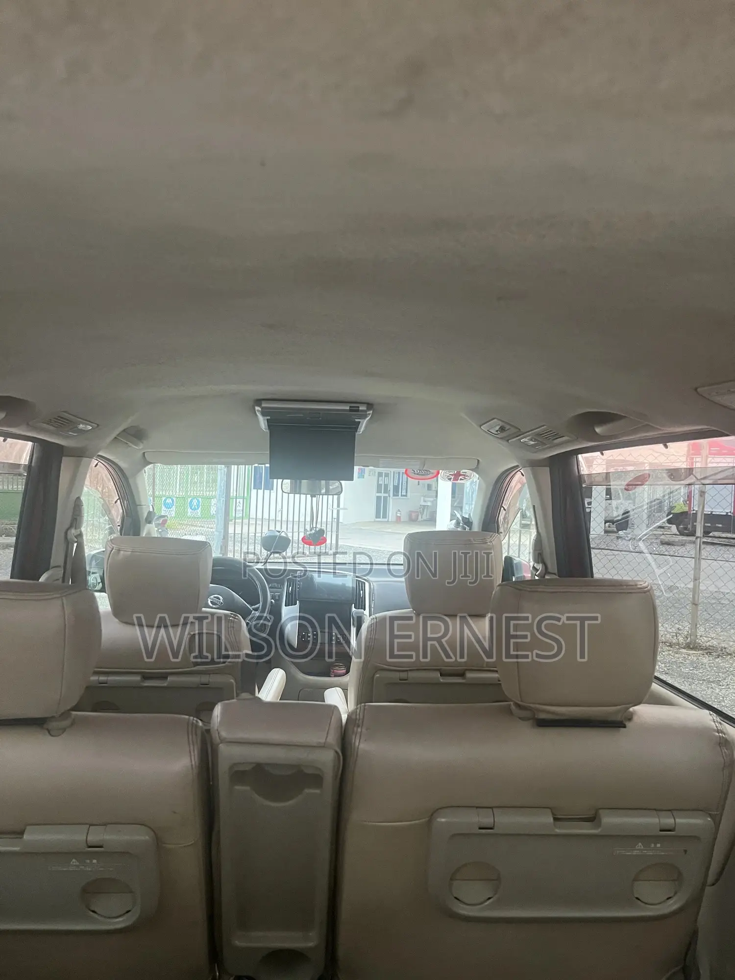 Nissan Serena 2010