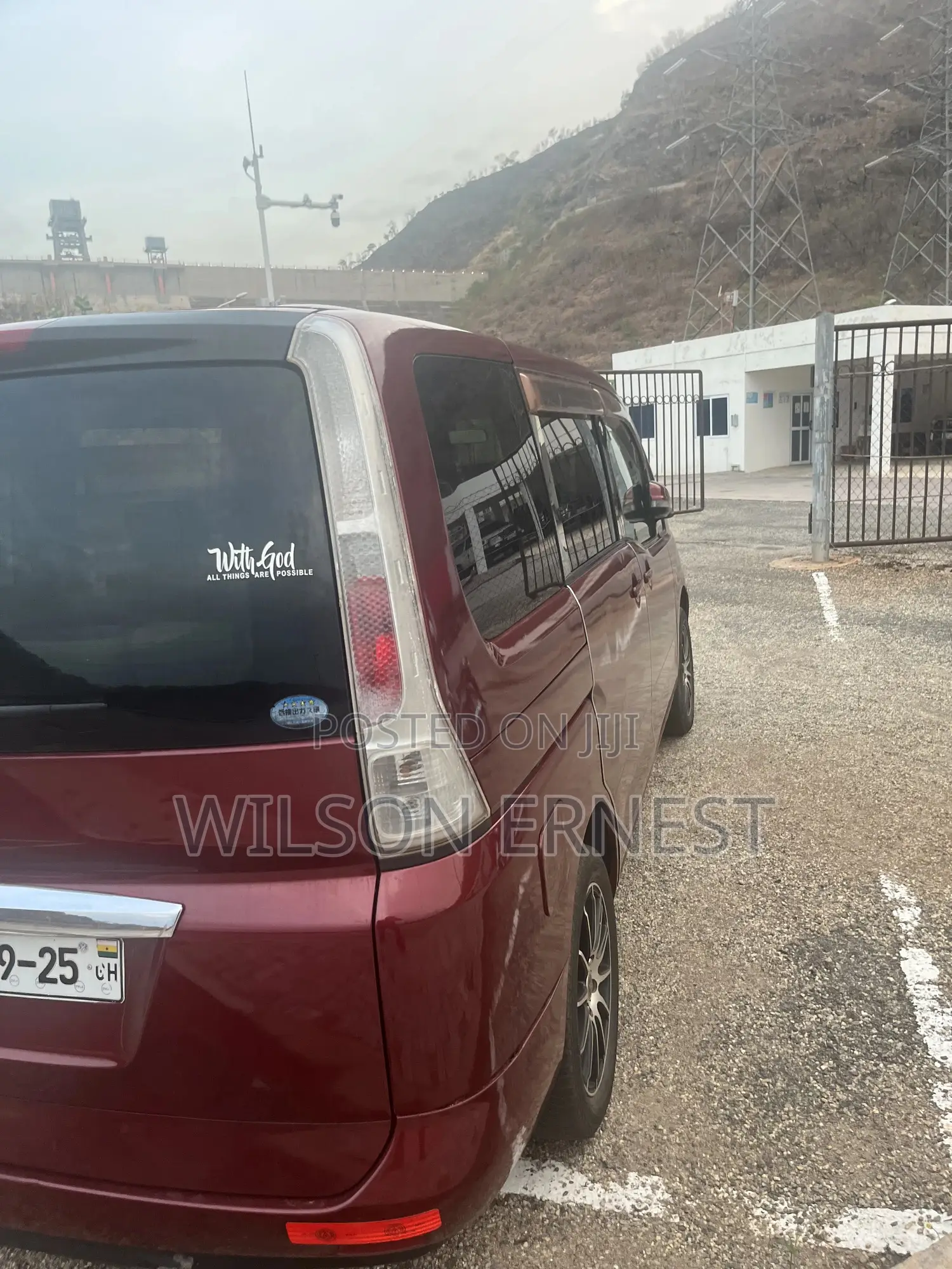 Nissan Serena 2010