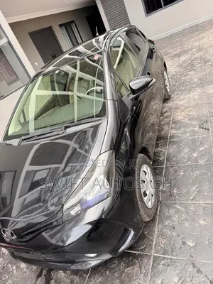 Toyota Vitz 1.5 FWD 3dr 2015 Black