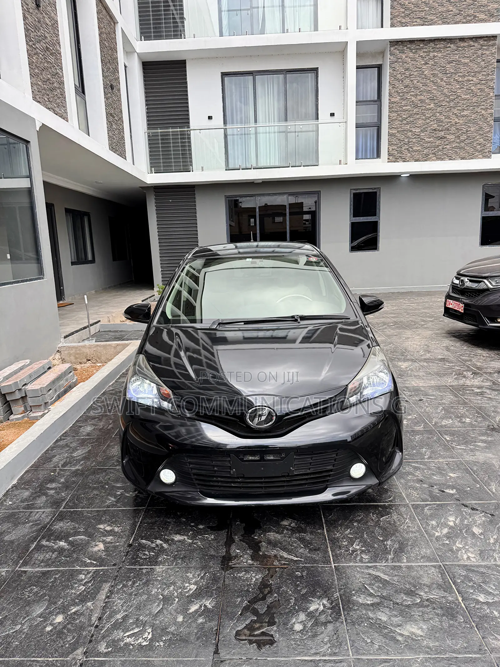 Toyota Vitz 1.5 FWD 3dr 2015 Black