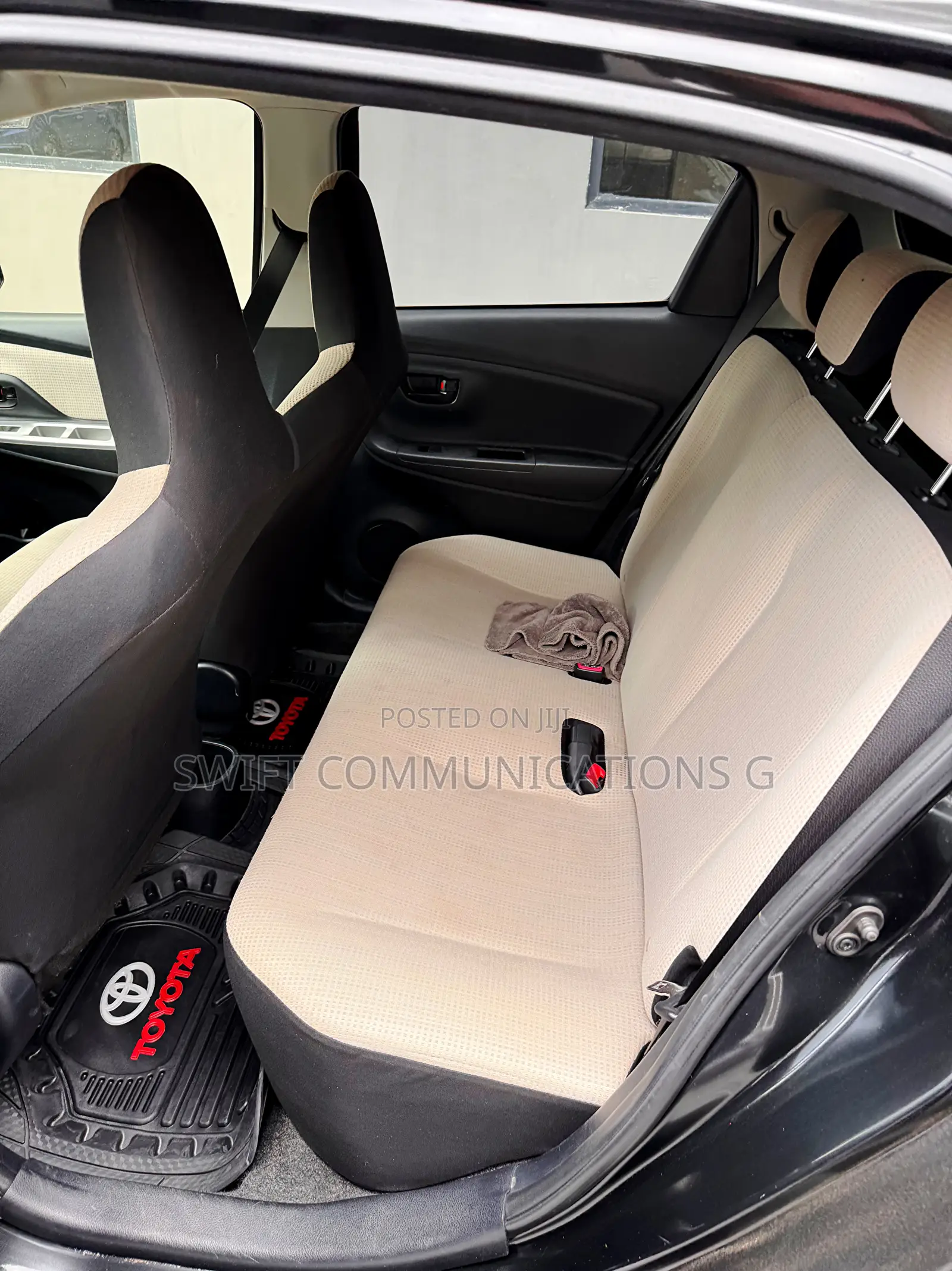 Toyota Vitz 1.5 FWD 3dr 2015 Black