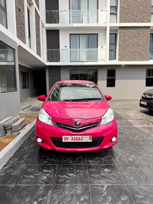 Toyota Vitz 1.5 FWD 3dr 2013 Pink