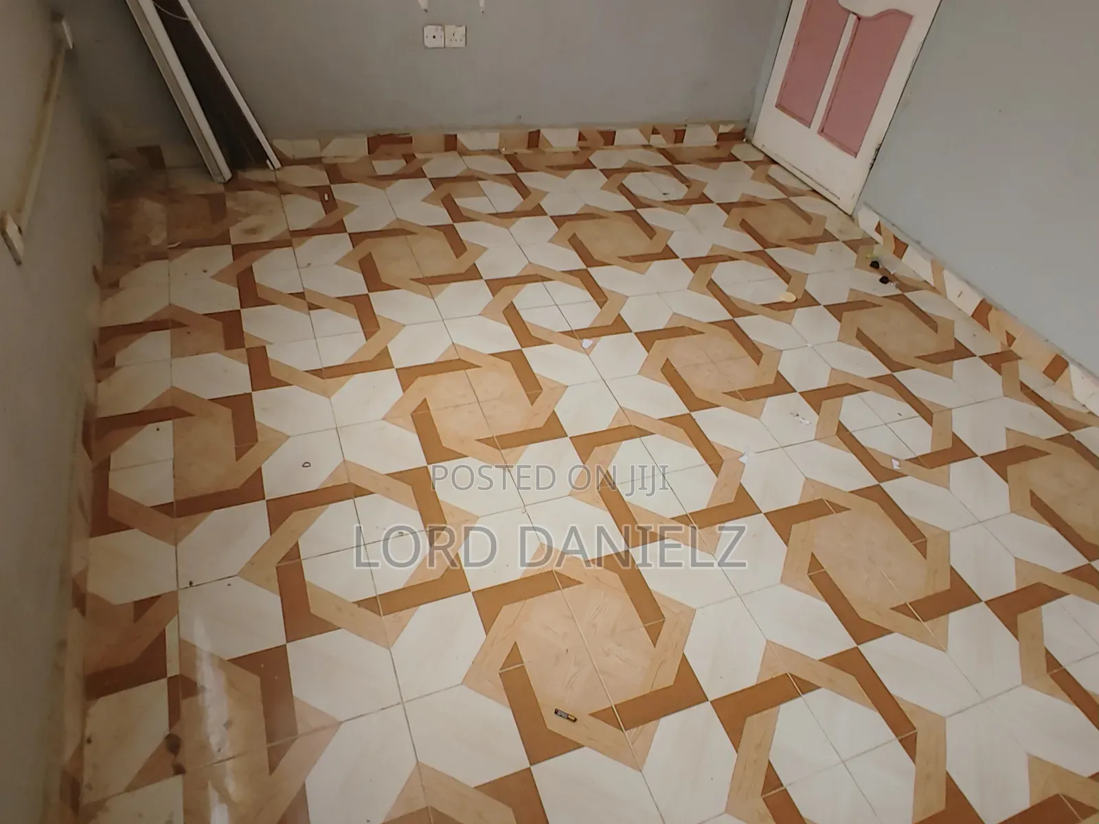 Single Room Self-Contained for Rent at Brofoyedu-Afratia