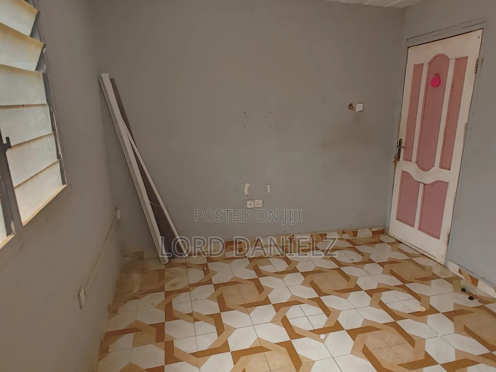 Single Room Self-Contained for Rent at Brofoyedu-Afratia