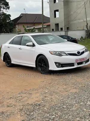 Toyota Camry 2013 White