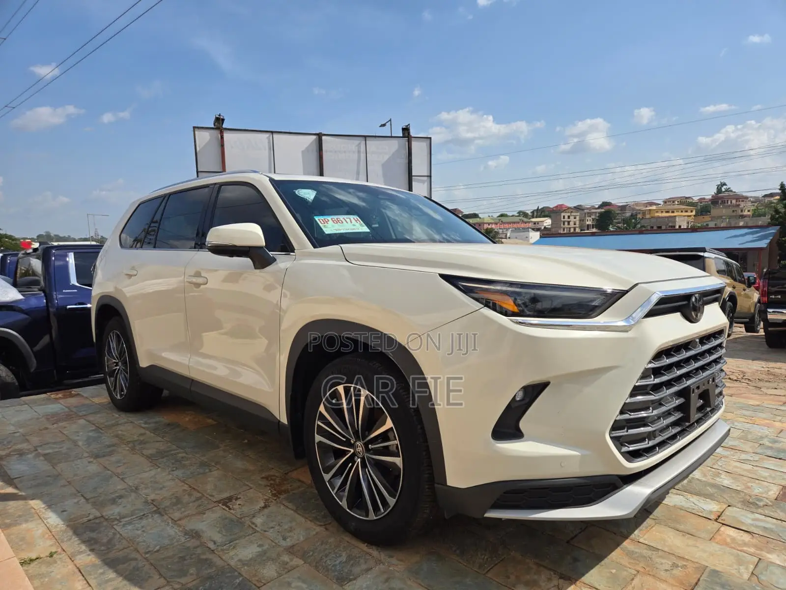 Toyota Grand Highlander Hybrid MAX Platinum AWD 2024 Pearl