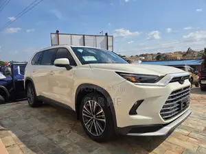 Toyota Grand Highlander Hybrid MAX Platinum AWD 2024 Pearl