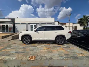 Toyota Grand Highlander Hybrid MAX Platinum AWD 2024 Pearl
