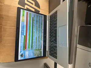 Laptop HP EliteBook 735 G6 8GB AMD Ryzen 5 SSD 256GB