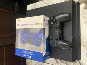 Playstation 4 Jailbreak With 10 Latest Games Two Controllers