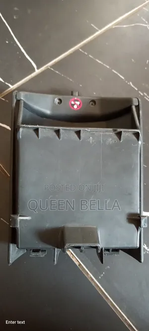Letter Box for Pontiac Vibe and Toyota Matrix