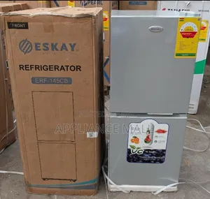 Essay Fridge 135l
