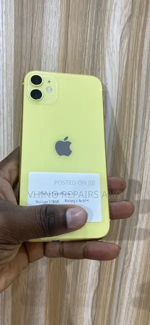 New Apple iPhone 11 128 GB Yellow