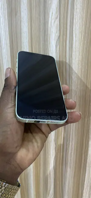 New Apple iPhone 12 128 GB White
