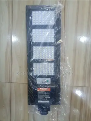 Vevor 400w Solar Streetlight - White/Black