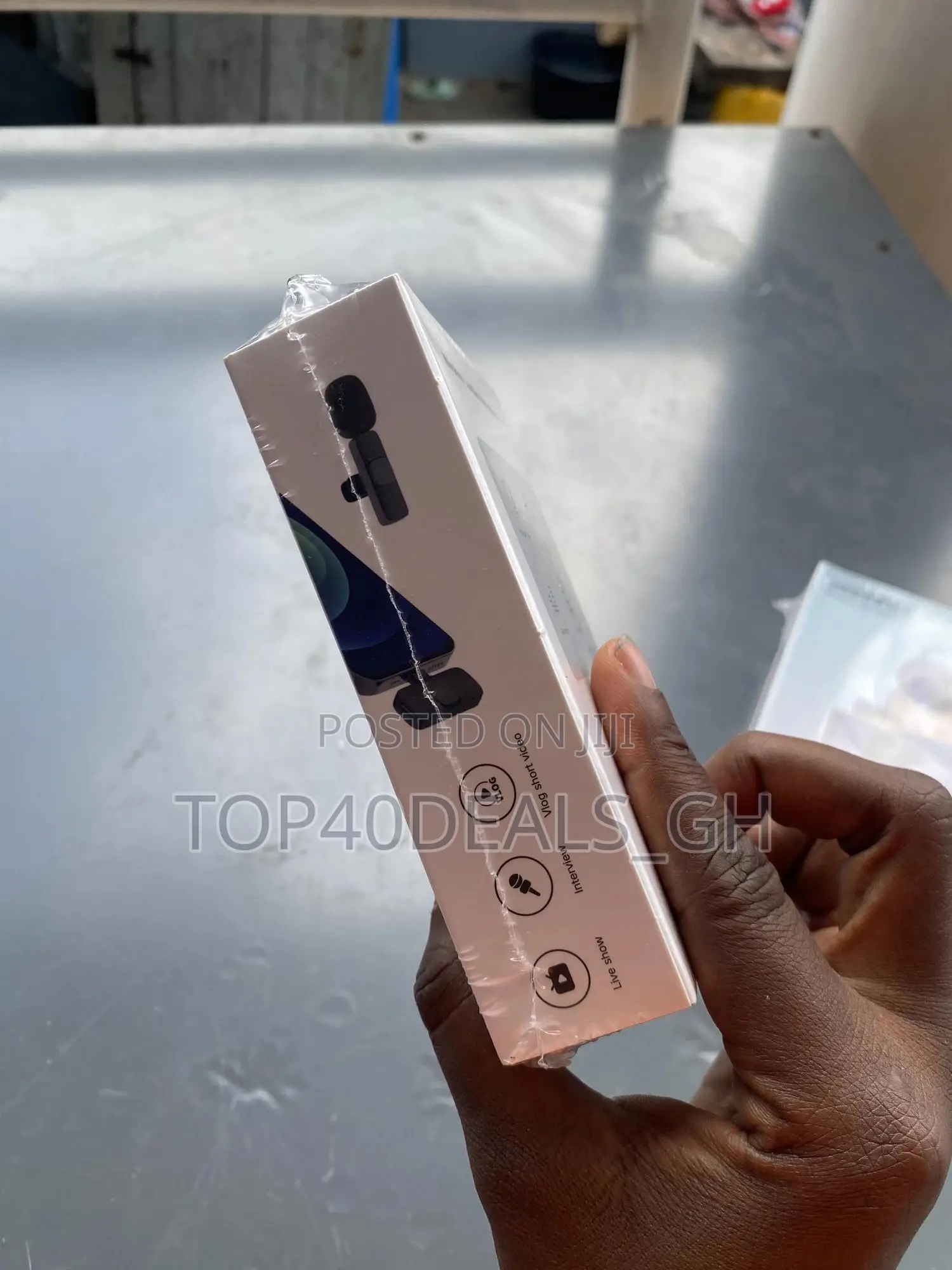Mini Microphone for Content