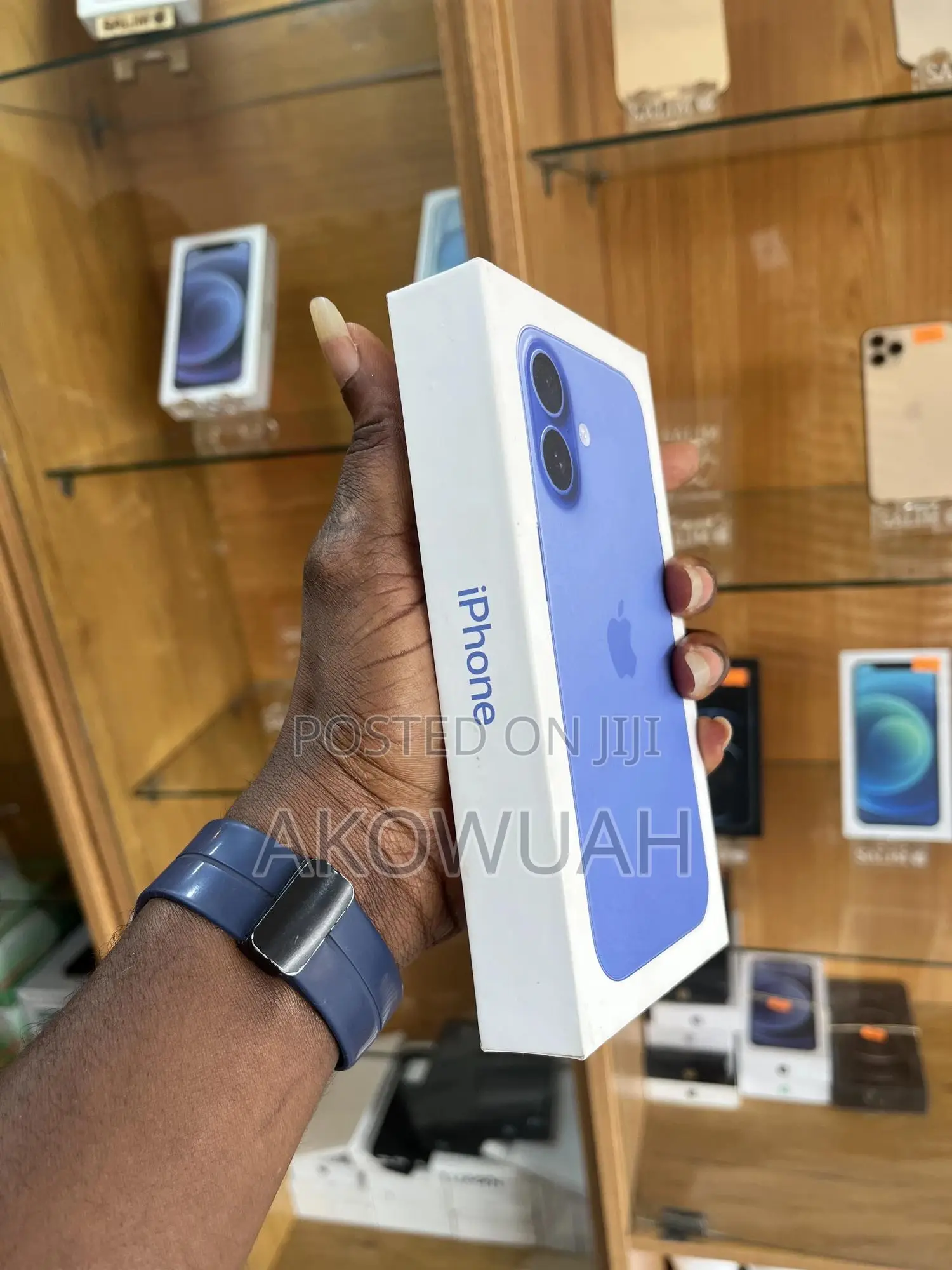 New Apple iPhone 16 128 GB Blue