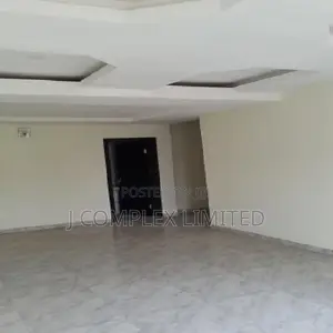 3bdrm Apartment in Estates for rent