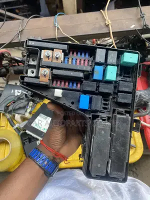 Honda CRV 2019-21 Hybrid Engine Fusebox