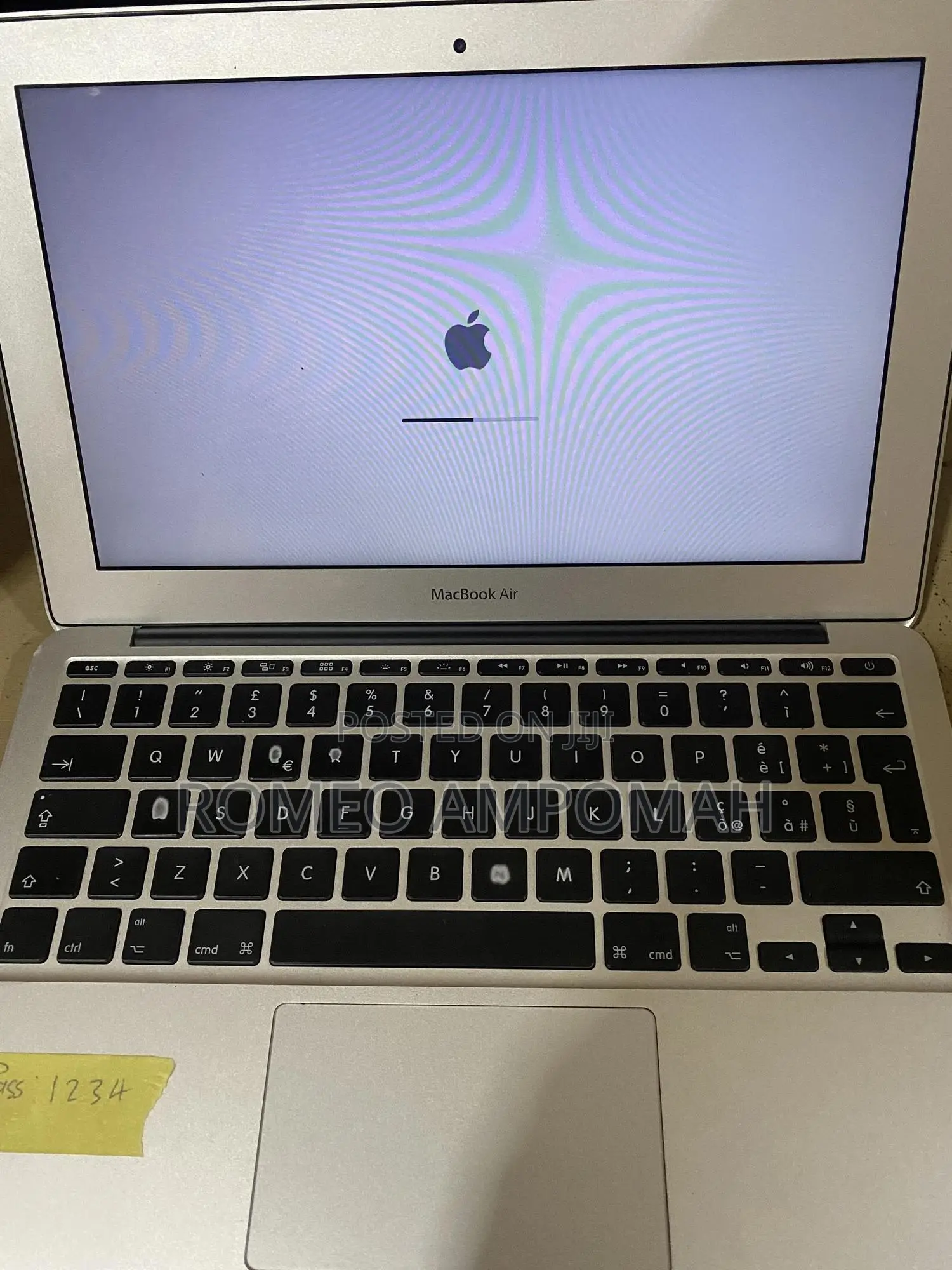 Laptop Apple MacBook Air 4GB Intel Core i5 SSD 128GB