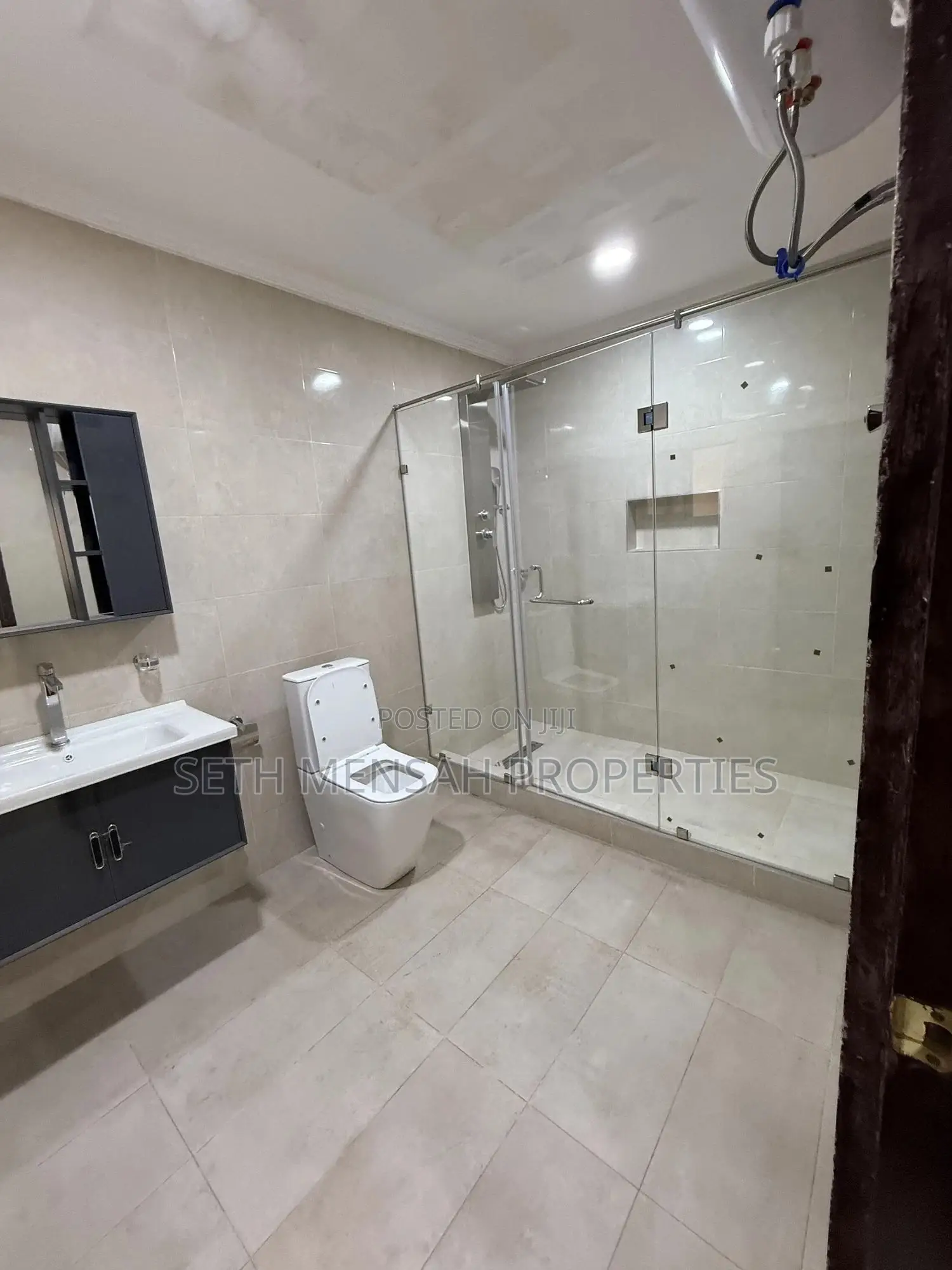 5bdrm Mansion in 5 Bedroom House For, Ability for rent