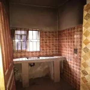 1bdrm Apartment in Estates for rent
