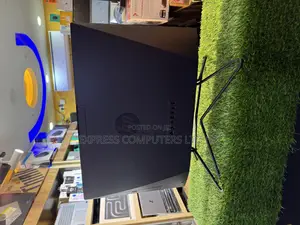 Desktop Computer HP 200 G4 22 All-in-One 16GB Intel Core I5 SSD 512GB